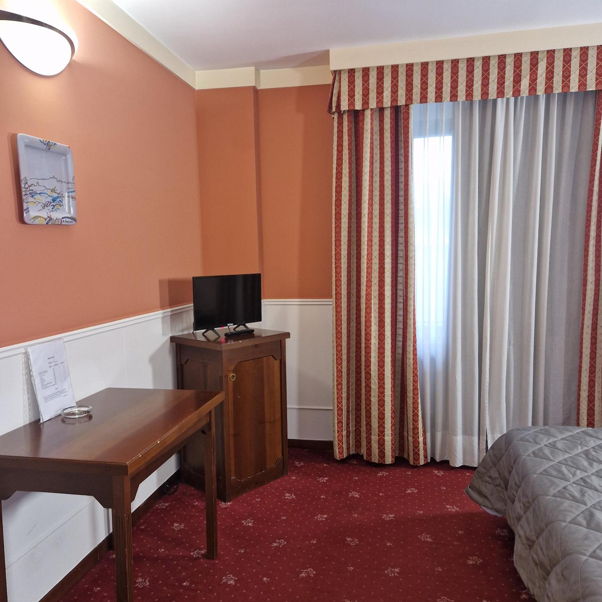 Hotel Civita อาเวลลีโน ภายนอก รูปภาพ
